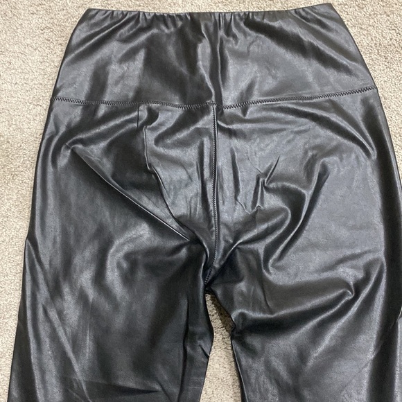 Wilfred free Daria leggings - Picture 5 of 5
